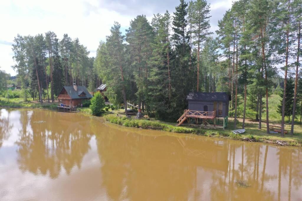 Dragon House In The Tree! Jacuzzi, Sauna ,Cinema,Heated Lici  Buitenkant foto