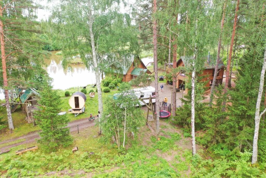 Dragon House In The Tree! Jacuzzi, Sauna ,Cinema,Heated Lici  Buitenkant foto