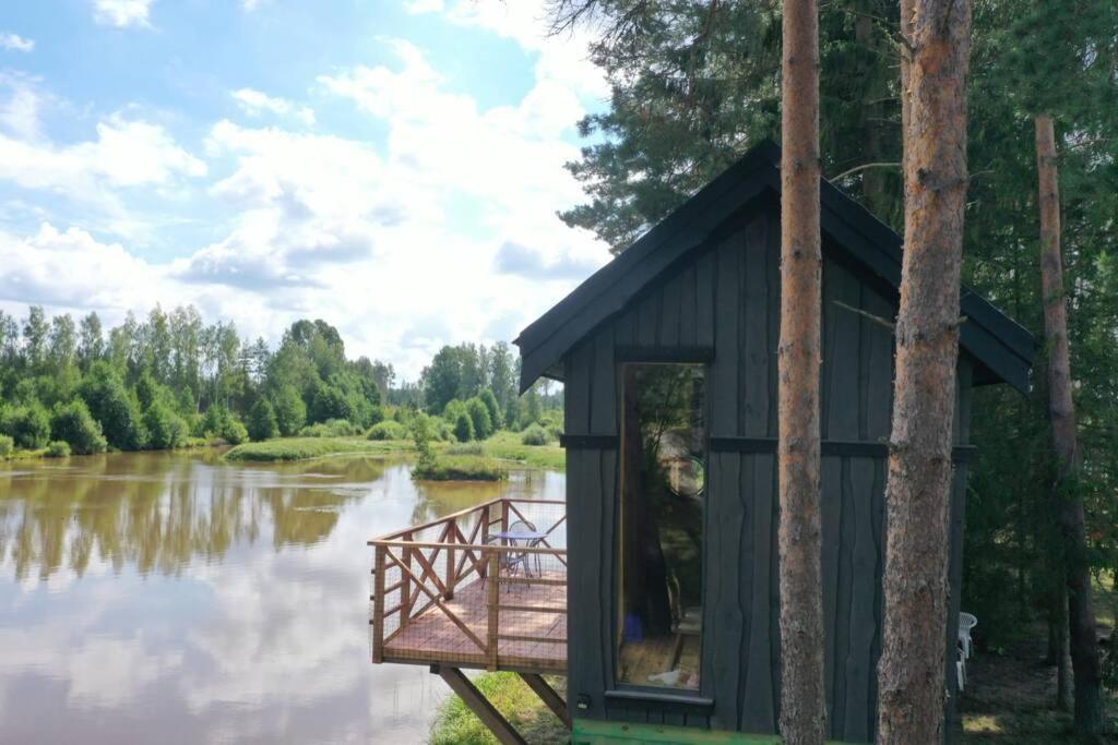 Dragon House In The Tree! Jacuzzi, Sauna ,Cinema,Heated Lici  Buitenkant foto
