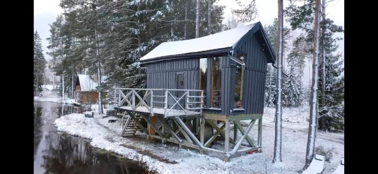 Dragon House In The Tree! Jacuzzi, Sauna ,Cinema,Heated Lici  Buitenkant foto